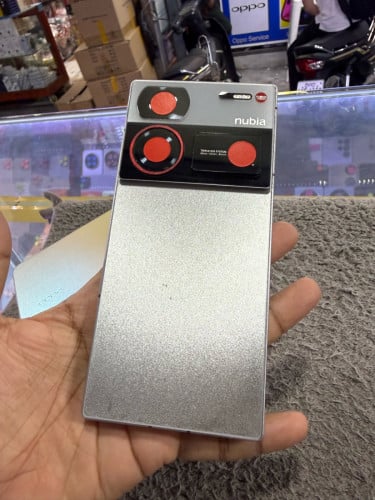 ZTE Z60ultra 5G Ram12G Memory256G Global Sim2 មានឆ្នាំងសាក