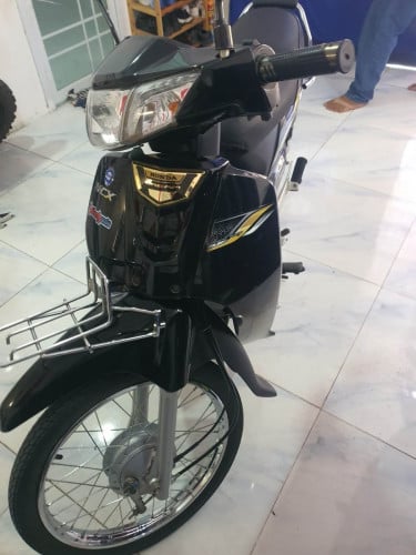 ម៉ូតូលក់