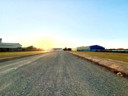 ដីជួលប្រញ៉ាប់ ៖ ផ្លូវហាណូយ, សង្កាត់ឃ្មួញ, ខណ្ឌសែនសុខ, រាជធានីភ្នំពេញ