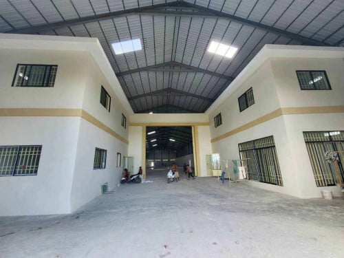 ឃ្លាំងសម្រាប់ជួលនៅសង្កាត់ចោមចៅ