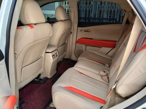 ចង់លក់ប្រើផ្ទាស់ ឡាននៅជាប់ធានាគារ ត្រូវថ្លៃផ្ដាច់កាត់ឈ្មោះជូន