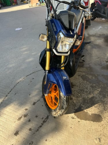 ម៉ូតូលក់មានពន្ធត្រឹមត្រូវ