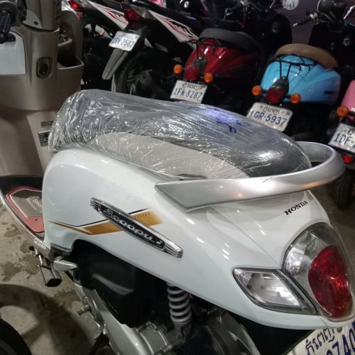 ហាង លឹម ហ៑ួរ មានសេវ៉ាបង់រំលួស ទាំង ម៉ូតូថ្មី១តឹក