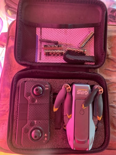 លក់ ដ្រូន 