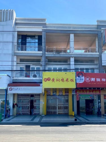 ផ្ទះអាជីវកម្មសំរាប់ជួលជិតផ្សារ អ៊ីអន២  / Business house for rent near Aeon2