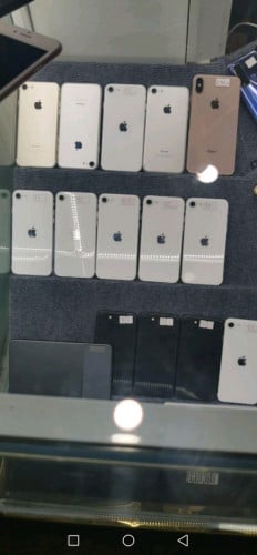 មាន iPhone SE 2 10ដើម បងៗណាត្រូវការឆាតមកបាន