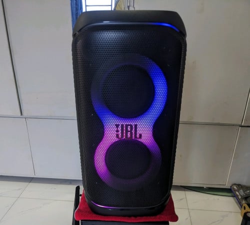លក់JBL32នៅស្អាតជុំវិញ