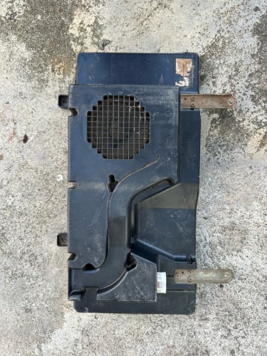 លក់បាស់ក្រោមកៅអី Lexus RX300