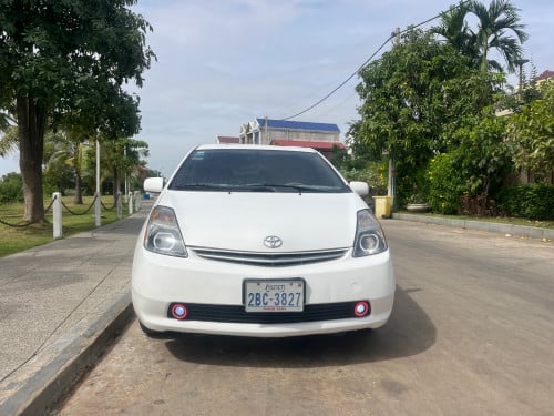 សួរស្តីពុកម៉ែបងប្អូនថ្ងៃនេះខ្ញុំមានរថយន្ត Pirus (2005) ឡានស្អាតអត់បុកអត់ប៉ះ ឡានស្រនំសុីនបាទ