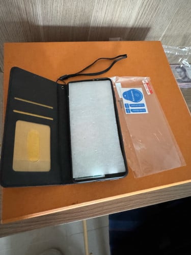 ស្រោមសំបក Samsung S21ថ្មី