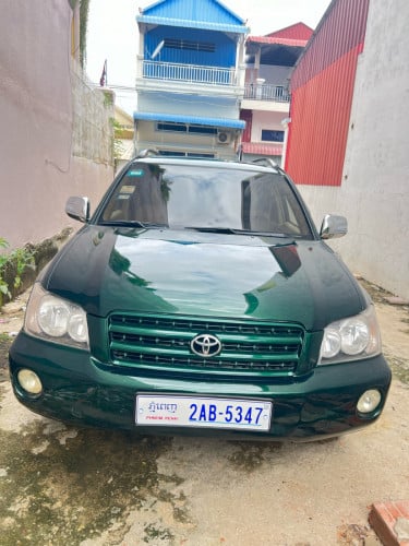 ឡានលក់ Toyota Highlander 2002 pong1 Limited full ឡានស្អាត តំលៃ10800$ចរចា