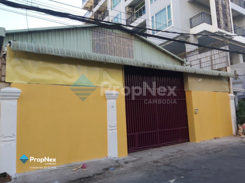 ឃ្លាំងជួល/ warehouse for rent