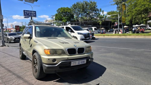 BMW X5 (2001)