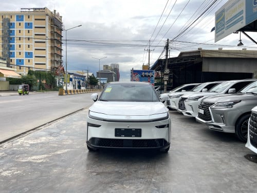 BZ3X MAX 610 km Full options 2025 Productions