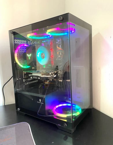 Core i5 7th/GTX 1050