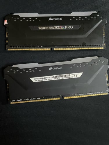 Corsair Vengeance Pro 16GB (8x2)