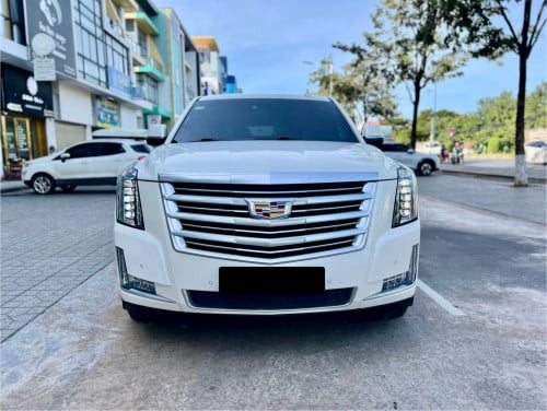 Escalade ESV 2015