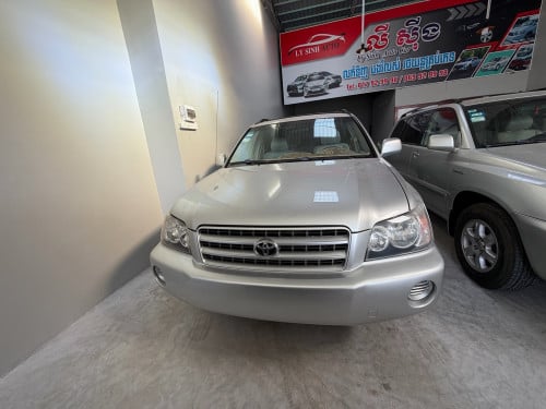 Highlander 02 V6 ប៉ុង1 បើកដំបូល