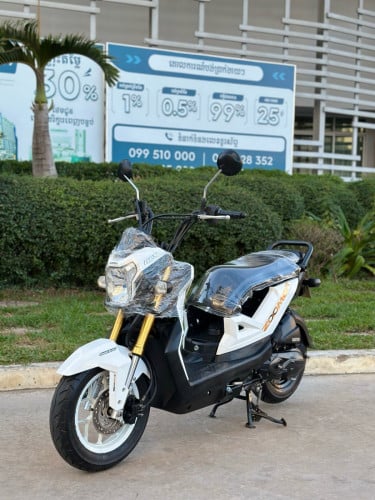 Honda Zoomer X 020 ម៉ាសុីនតាន់ហាប់នែនស្ងាត់ជិះស្រួលមិនលាន់មិនហុយមានពន្ធកាតគ្រឺ