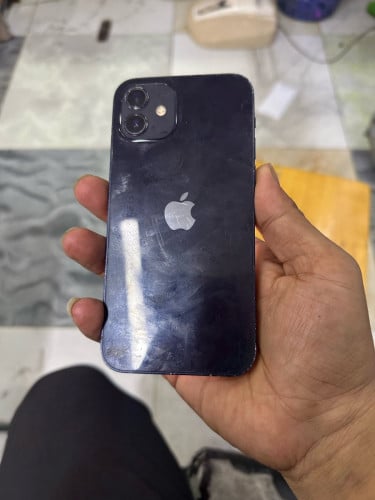 iPhone 12 សានុំសុីនណែន 179$ ស្ទេីរសំបក95%