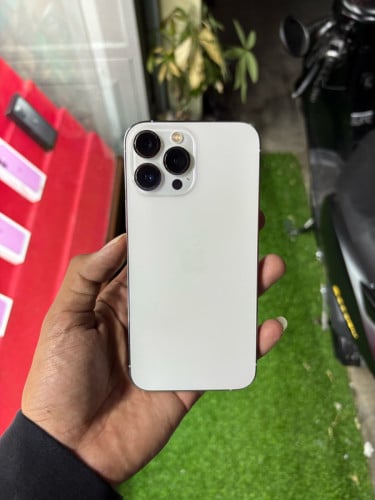 iPhone 13 Pro Mak សាណុំសុីន