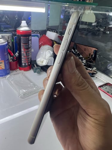 Iphone11 idប្រើបាន