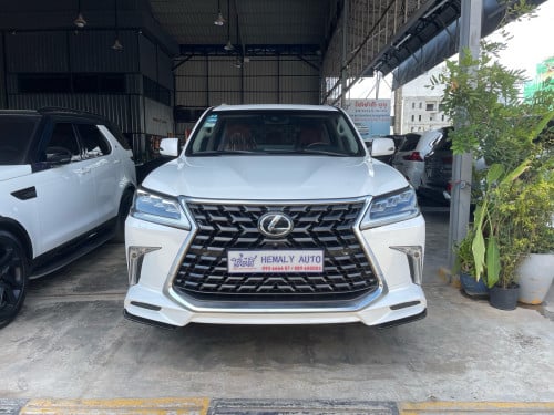 Lexus Lx 570 2016 Super Sport Full Options ថ្មីណាស់បងៗ• Specs : Arab