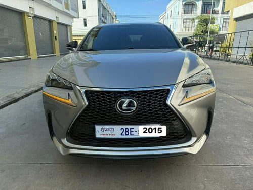 Lexus Nx200t 2015 F-Sport ប៉ុងពី​ គុជបី​ ប៊ូតុង​ចុច5 ថ្មីណាស់​ តំលៃ​ល្អ
