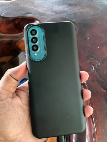 Ram8G 256Gb(Wiko) ក្រុមហ៊ុនhuaweiស្អាតមួយជុំ សំនុំ វ៉ៃដូរបាន ចោមចៅ