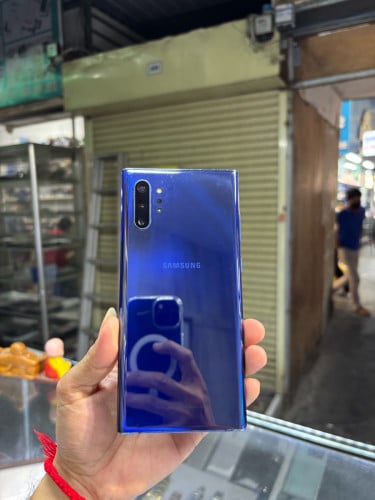 Samsung Note10plus 256G Ram12G Sim2 បែកថាច់តិច ដានអេក្រង់