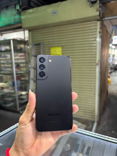 Samsung S22តូច 128G Ram8G Sim2 ម៉ាសុីនសានុំឡើងឆ្នូត