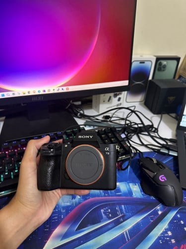 Sony A7 III