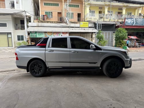 Ssangyong korando 2014full option