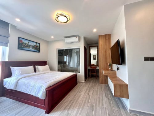 Studio Room for Rent in Daun Penh Near Independence Monument – Fully Furnished✨