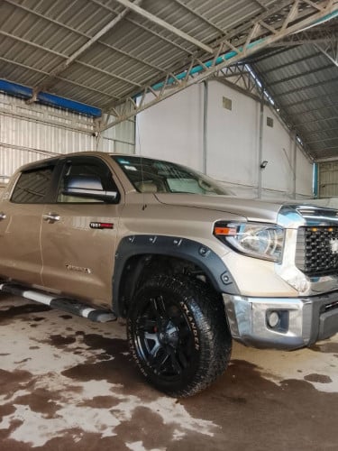 TUNDRA 2007 up 2021 For Rent /出租