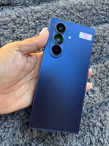 Zfold7 12G 512G 98.99Blue company 1299$