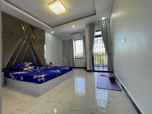 ផ្ទះ លក់បន្ទាន់ជាប់រោងចក្រ