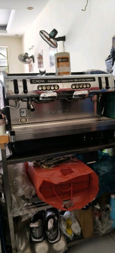 ម៉ាស៊ីនកាហ្វេ