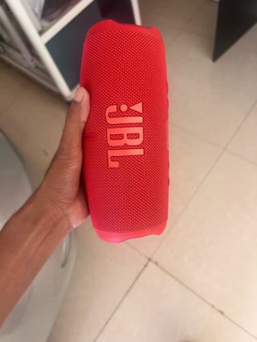 ថ្មីស្អាត​ថ្មកានសានុំ​