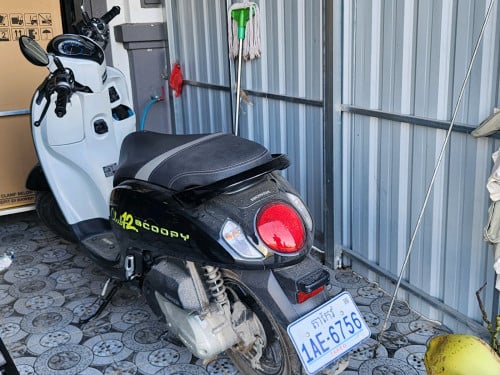 ម៉ូតូជិះផ្ទាល់ខ្លួន