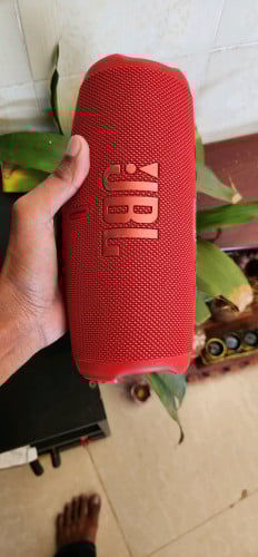 ថ្មីស្អាត់ ថ្មកាន់   79$   098954665