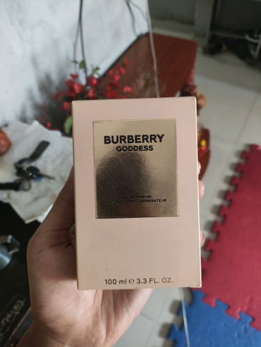 ទឹកអប់ Burberry goddess 100ml original សល់ 60%