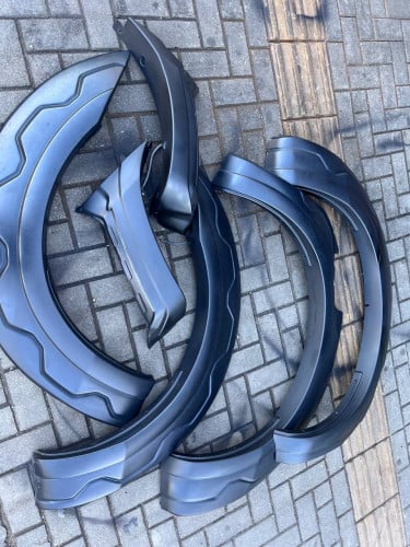 លក់បូឌាលើកង់ FORD នៅស្អាត80%មួយទឹកនៅគ្រប់លក់60$