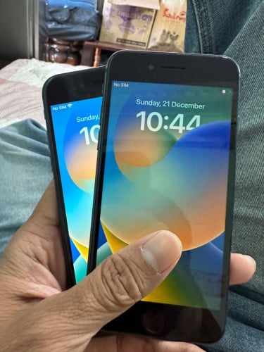 លក់ iPhone 8 64G ពីរដើមតម្លៃធូរ មានតែពីរទេ លឿនៗមេៗ