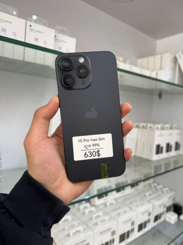 15 pro max 256G នៅមានស្គេន ស្អាត 99%