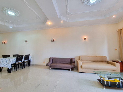 2Bedrooms Apartment with Gym and Swimming Pool for rent near TK avenue