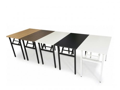 Folding table