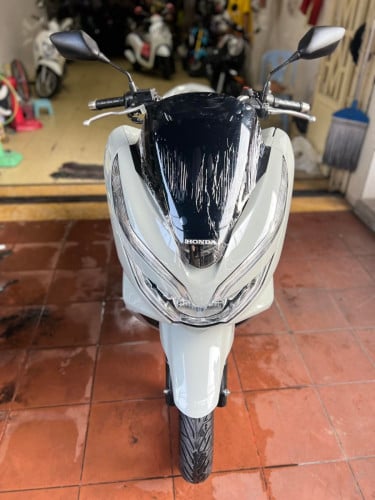 Honda pcx 150cc year 2018 NCX