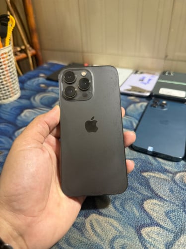 iPhone 13 Pro 128G សំណុំសុីនណែន លក់320$