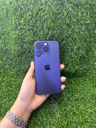 IPhone 15 Pro 256G សំណុំសុីន